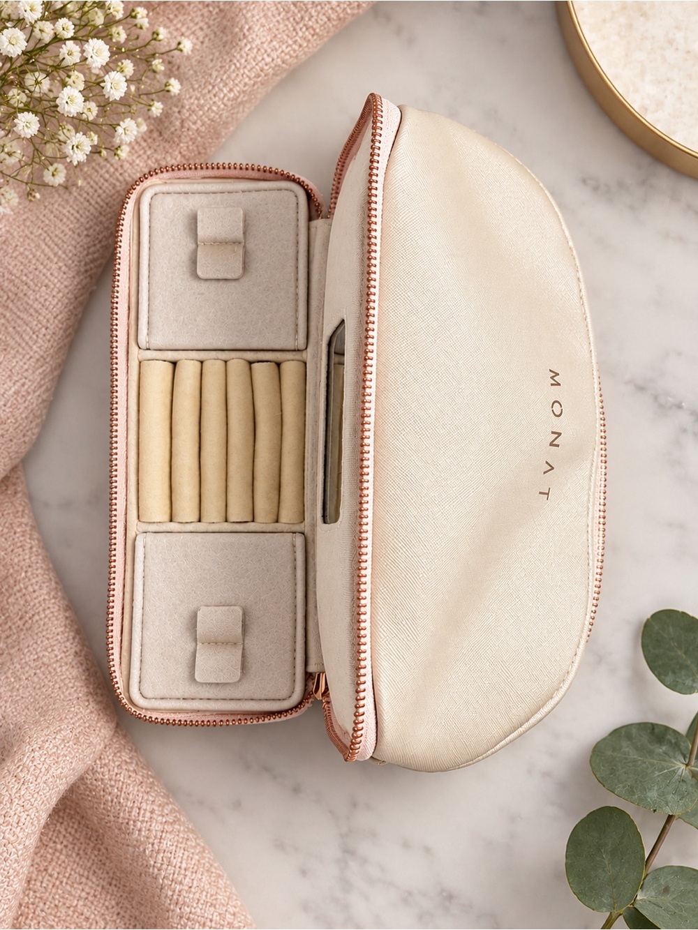 MONAT Travel Jewelry and Makeup Case Light Pink Zippered ring and necklace carry